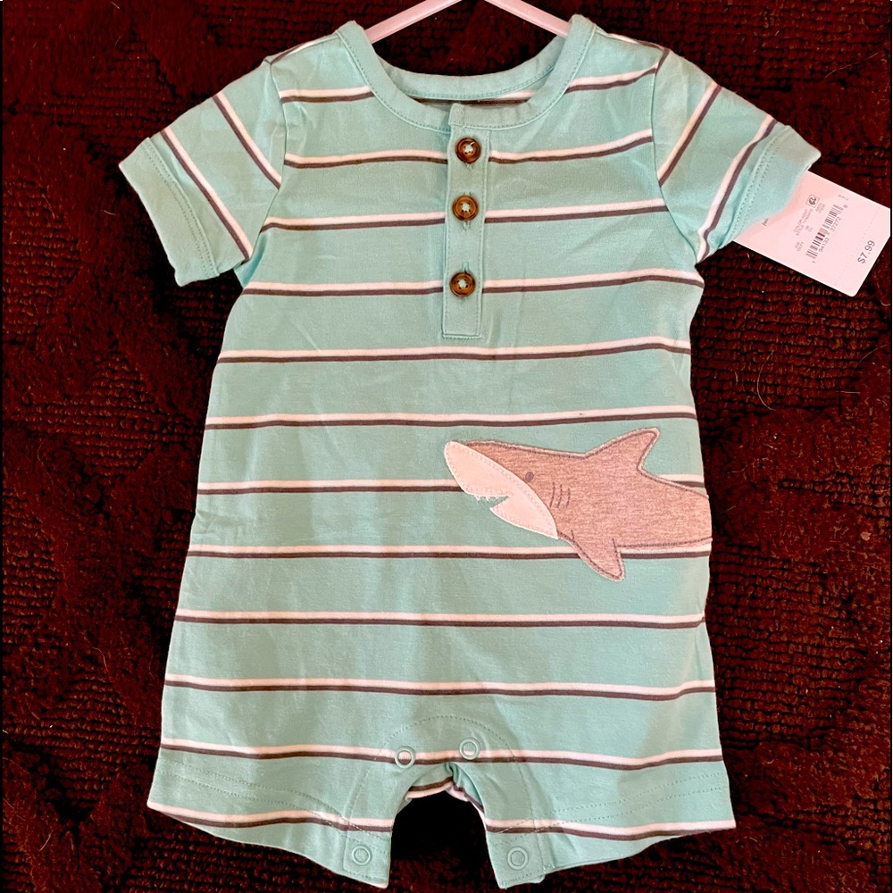 NWT🔖Baby👶Boys’👦One Piece Shark🦈 Romper Sz 3M